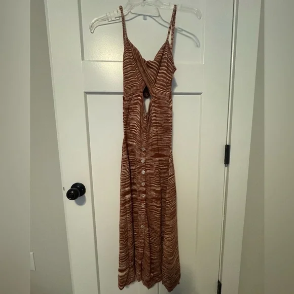 For love and lemons Isabela midi dress - Picture 7 of 12